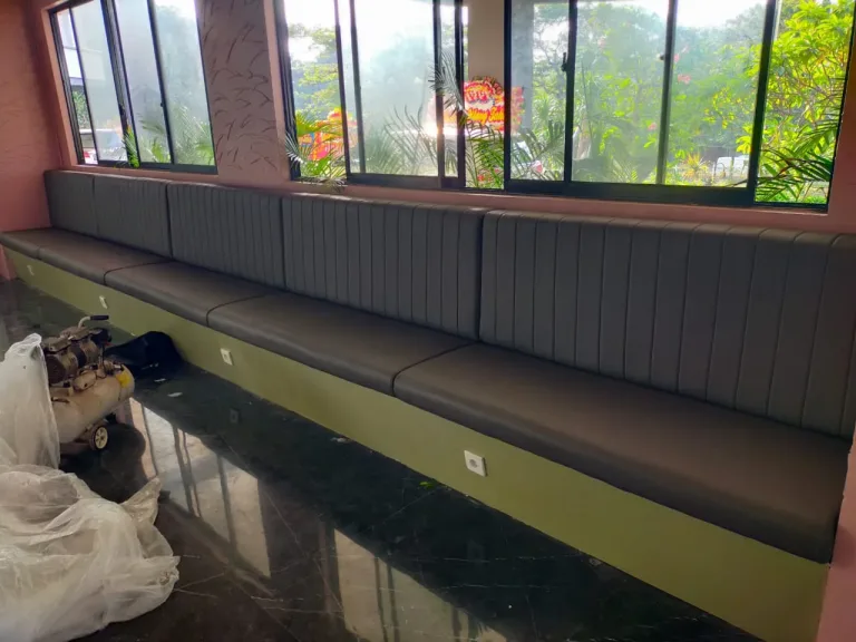 custom sofa cafe dki jakarta bahan mbtech camaro iguana di cafe amigos